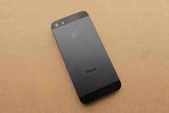 iPhone 5 black 32go-thumb