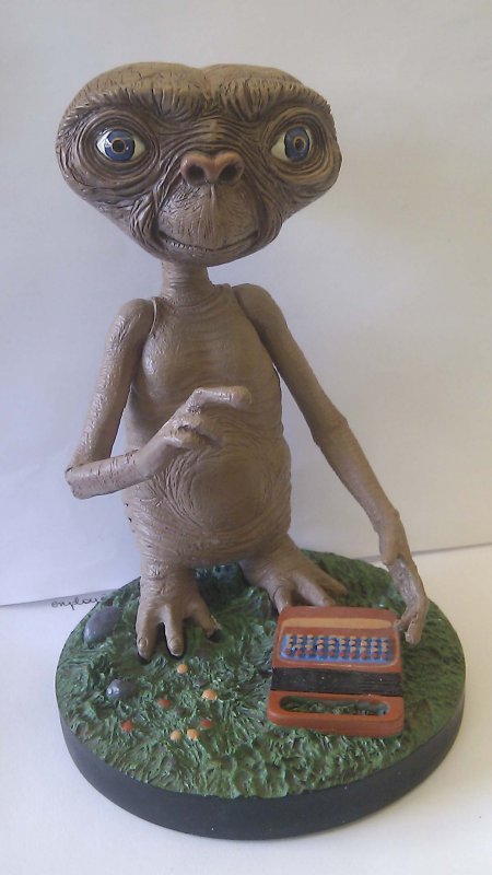 Figurine E.T