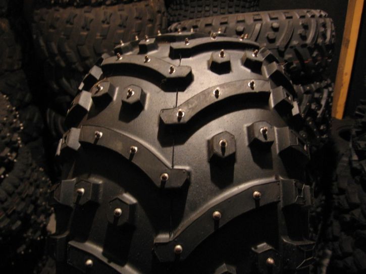 Cloutage de pneus-2