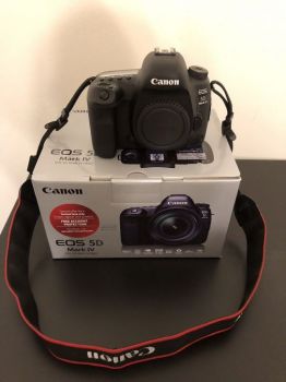 Canon EOS 5D Mark IV DSLR Camera-thumb