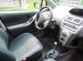 2008 Toyota Yaris Bicorps-1-thumb